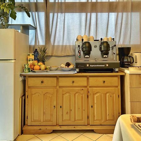 La Piazzetta Bed and Breakfast Giardini-Naxos Buitenkant foto