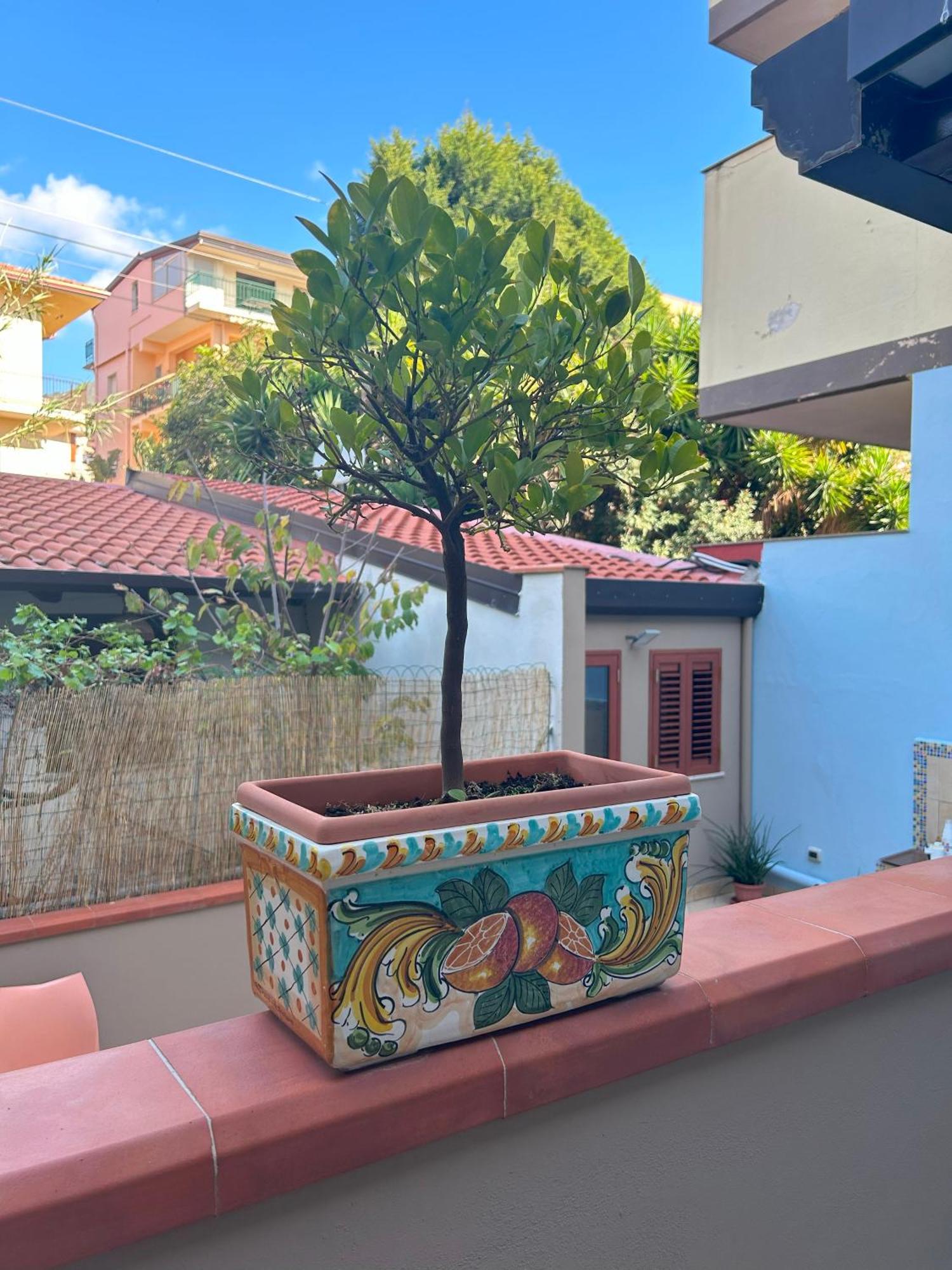 La Piazzetta Bed and Breakfast Giardini-Naxos Buitenkant foto