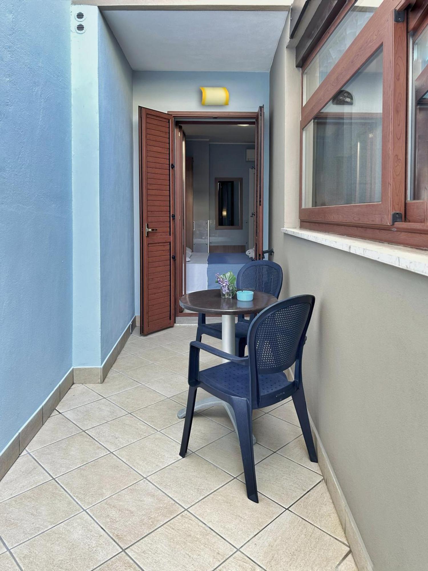 La Piazzetta Bed and Breakfast Giardini-Naxos Buitenkant foto