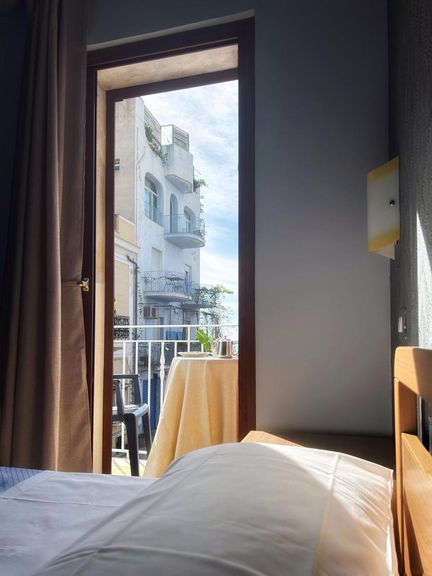 La Piazzetta Bed and Breakfast Giardini-Naxos Buitenkant foto