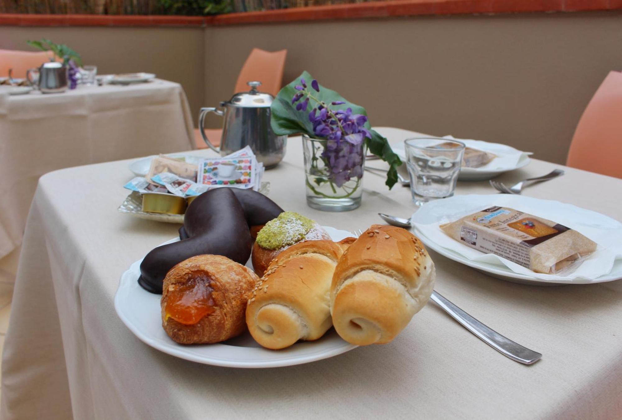 La Piazzetta Bed and Breakfast Giardini-Naxos Buitenkant foto